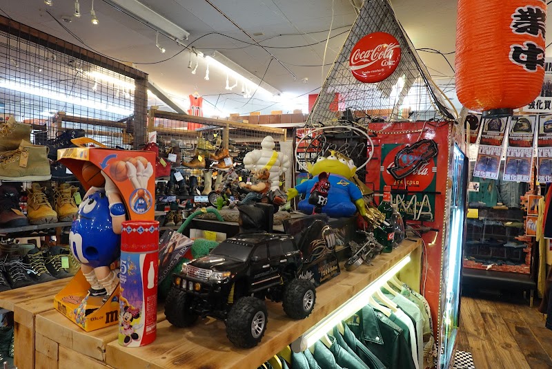 万代書店 川越店 - 写真 5