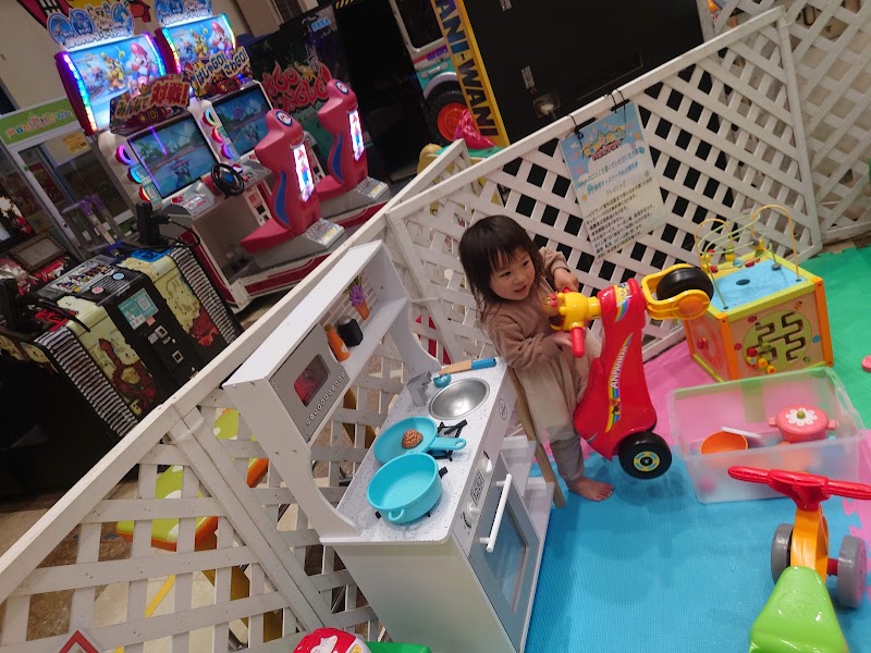 ハピピランド 豊科店 - 写真 3