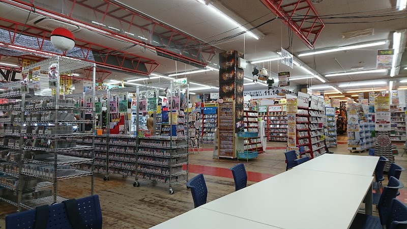 万代書店 山梨本店 - 写真 2