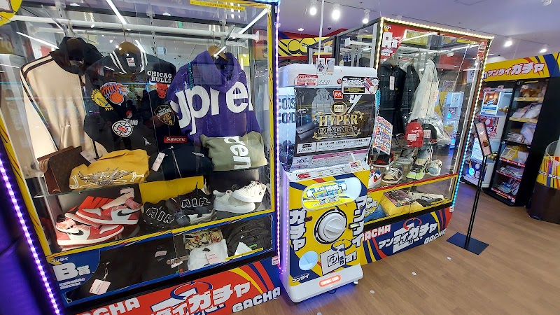 万代 BiVi新さっぽろ店 - 写真 5