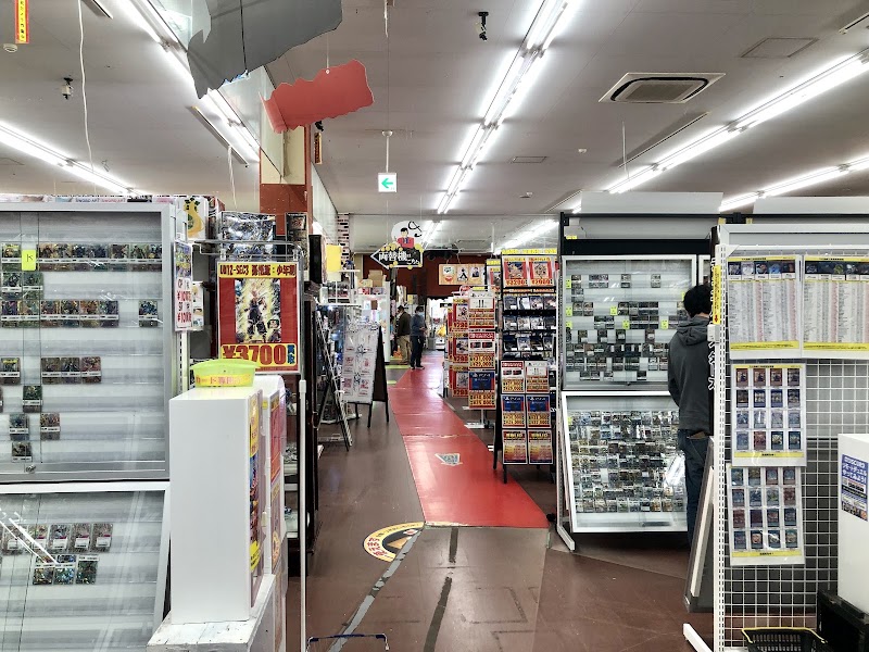 万代 古川店 - 写真 2