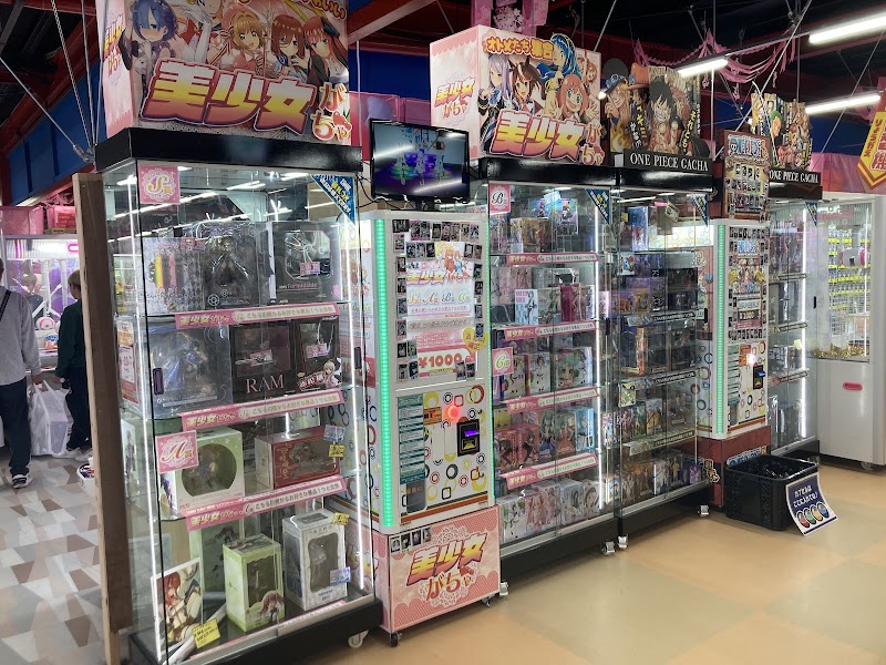 アソベース豊川店 - 写真 3