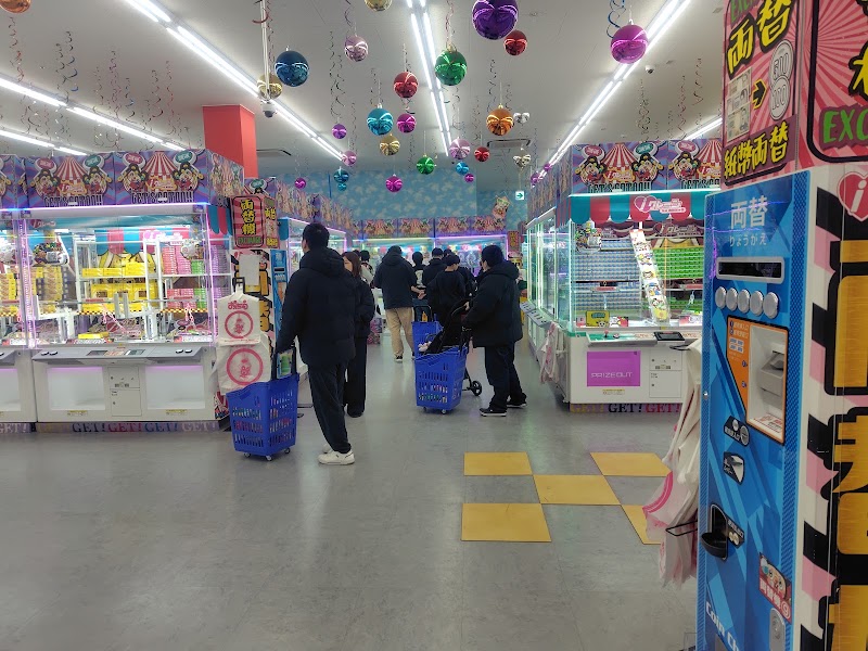 アイクレーン越谷店 - 写真 4